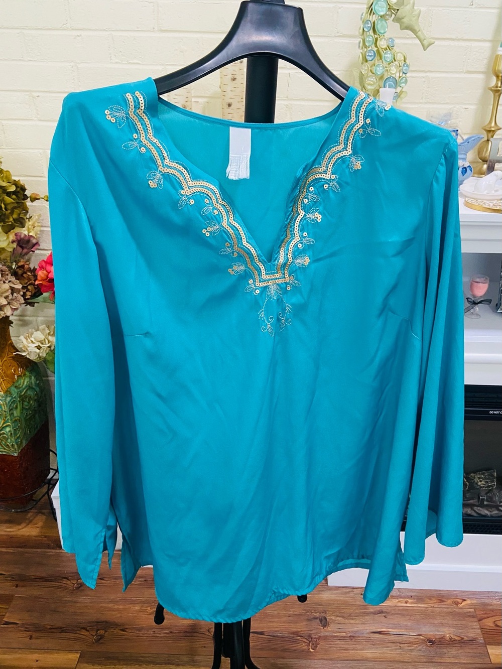 Women's Turquoise Embroidered V-Neck Top